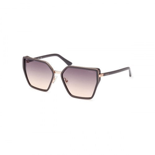 Óculos de sol Guess GU7871_5920B em vista 3/4 inclinada