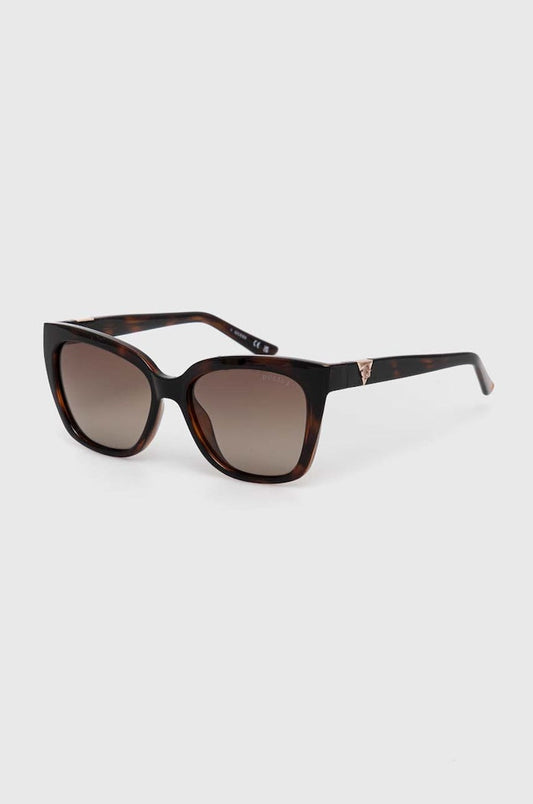 Óculos de sol Guess GU7878_5352H em vista 3/4 inclinada