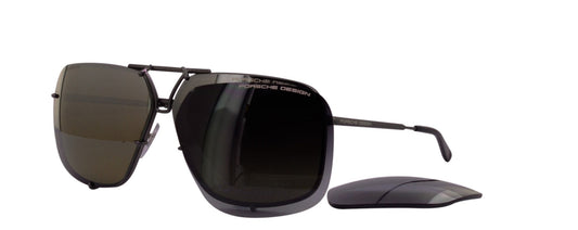 Porsche Design P8928 65A — vista 3/4 da variante exata