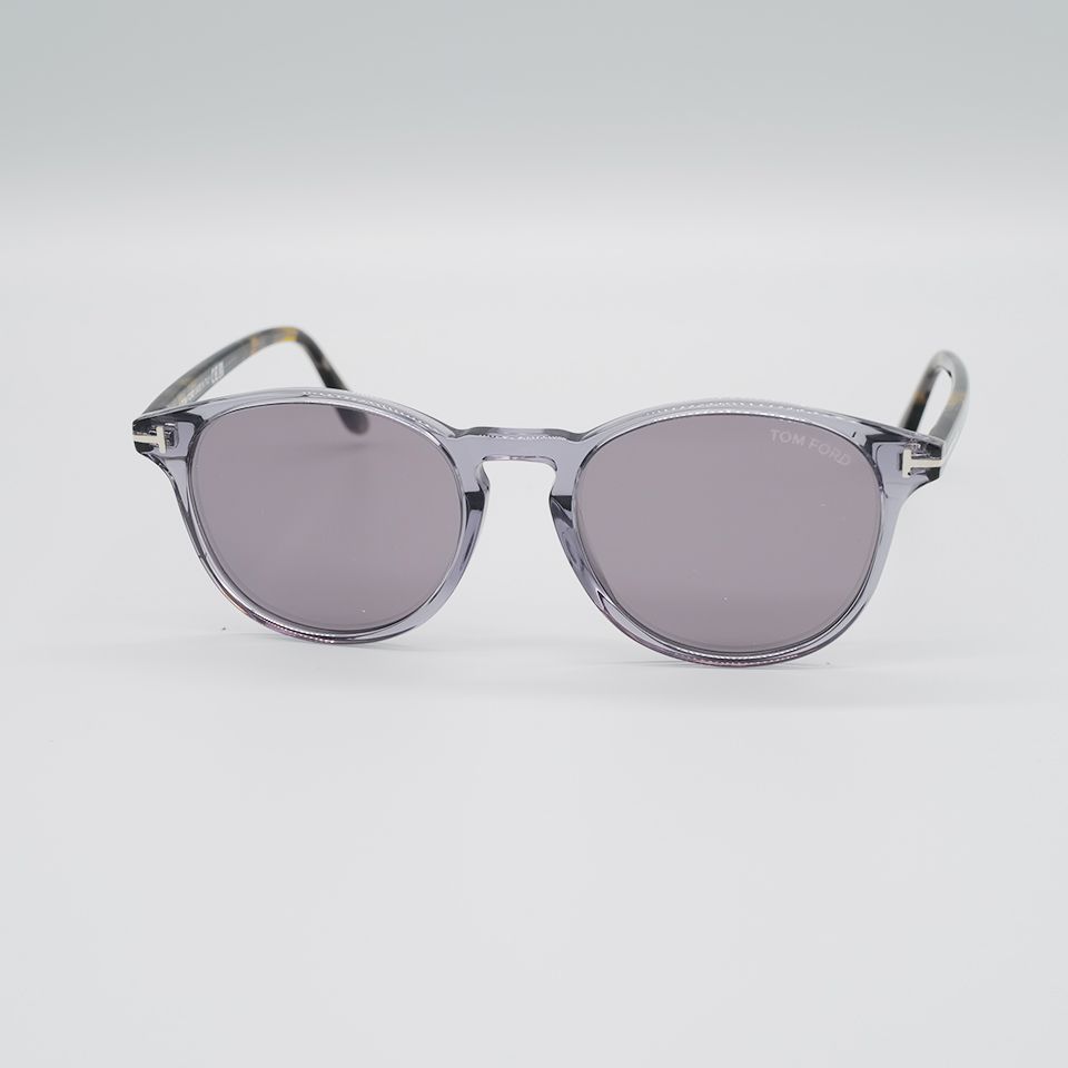 Óculos de Sol Tom Ford FT1097 5320C — vista frontal
